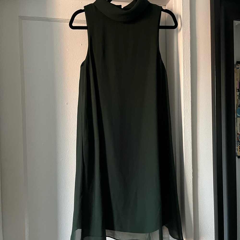 Ann Taylor Factory Elegant Sleeveless Green Dress